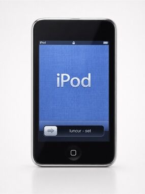 Apple iPod Touch 32GB 3rd Gen Black w/ Charger Tested Works Great